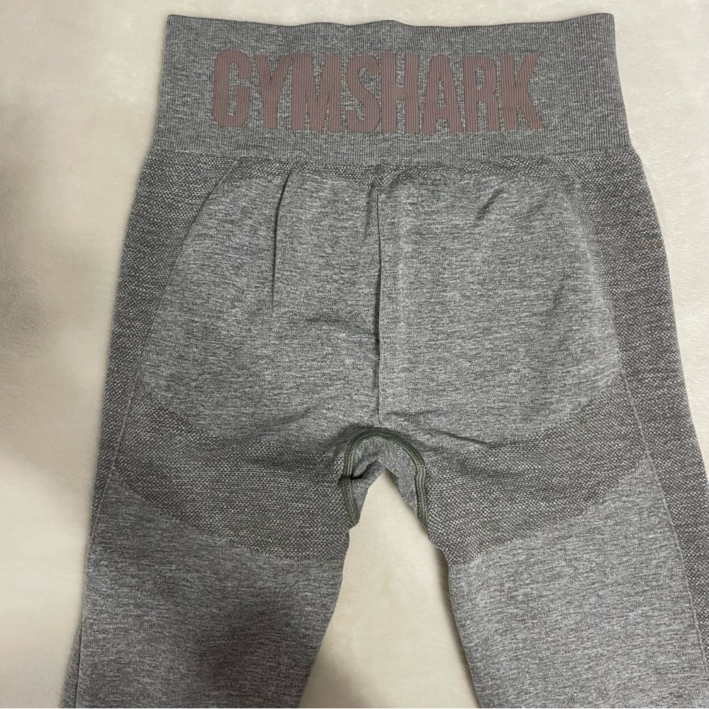 Gymshark High Waisted Khaki Leggings Size Small